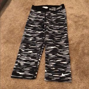 Nike Camo Leggings
